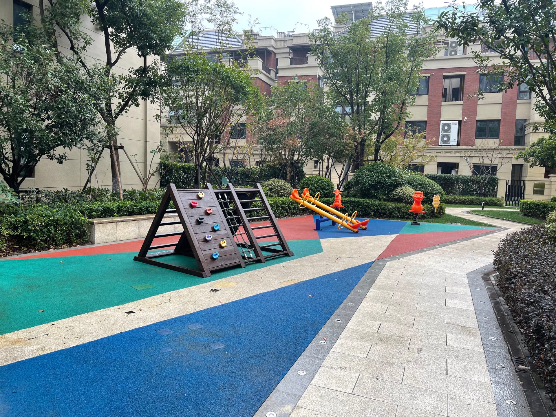 招商中环华府房源图片缩略图5