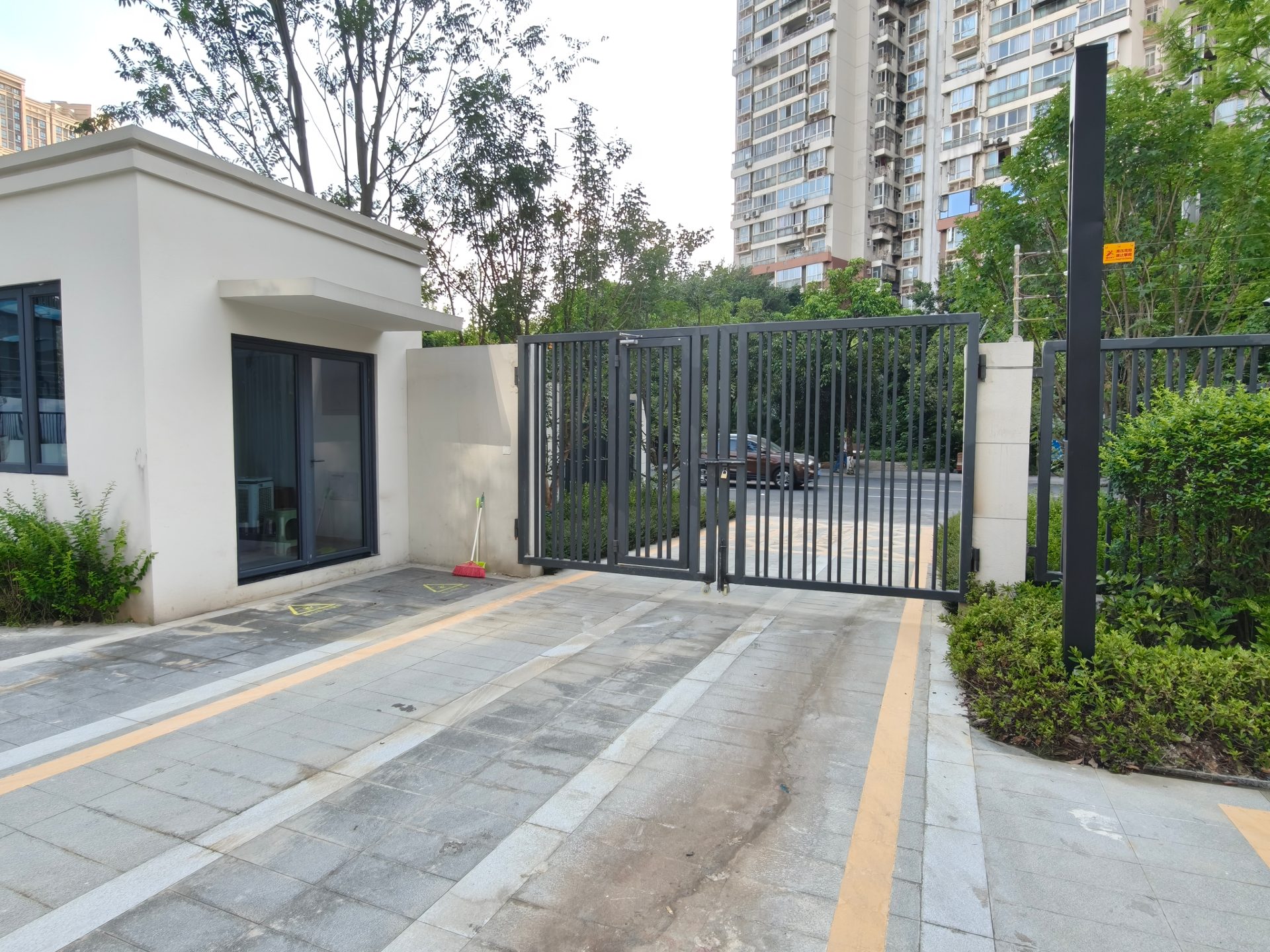 锦邻公寓锦江经开区店房源图片缩略图2