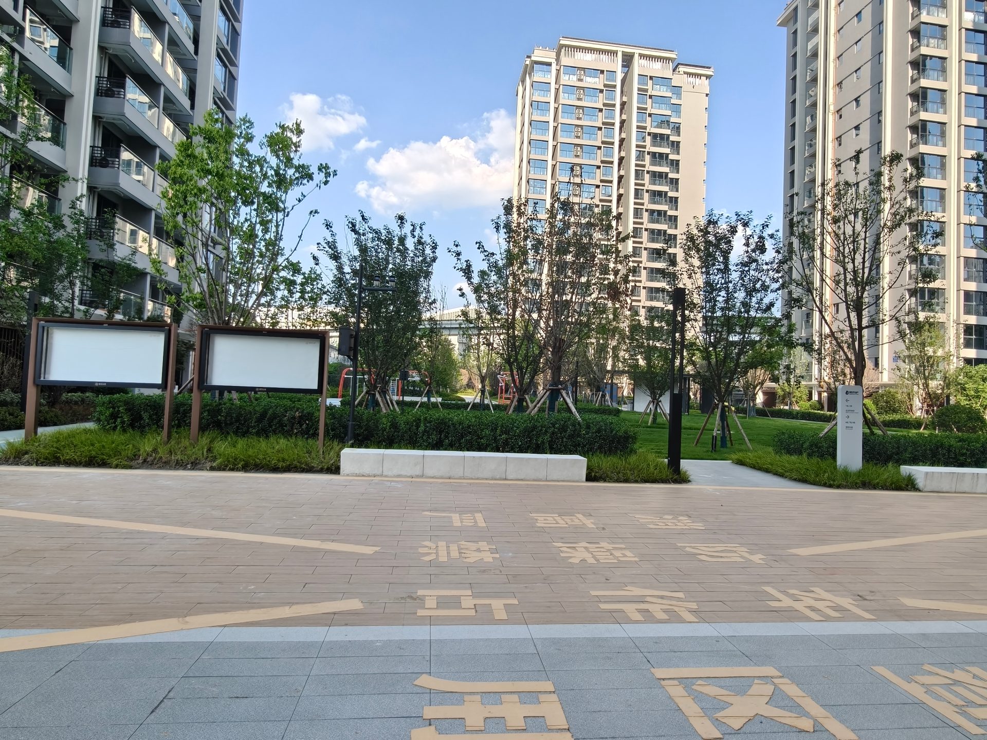 锦邻公寓锦江经开区店房源图片缩略图3